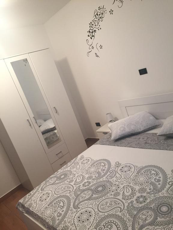 Bamba Apartment Grebastica
